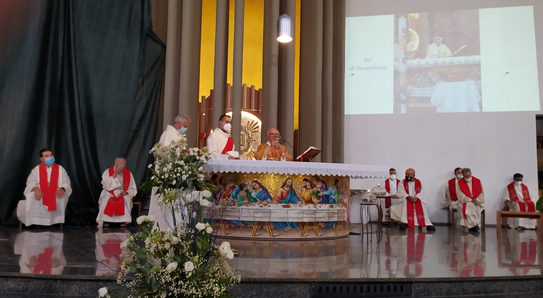 Don Basilio Marchei festeggia i 60 anni di sacerdozio