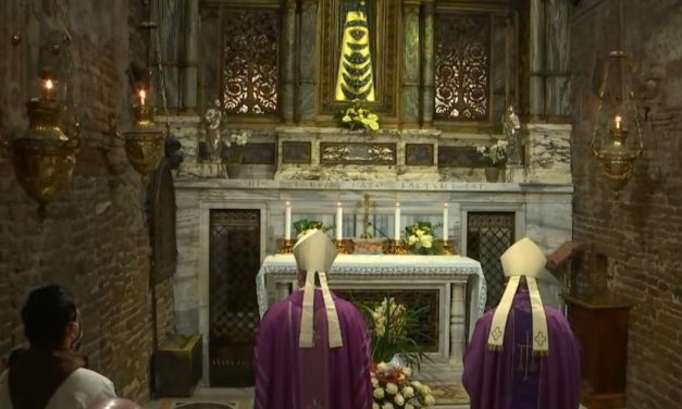 Diocesi in pellegrinaggio: La celebrazione alla Santa Casa