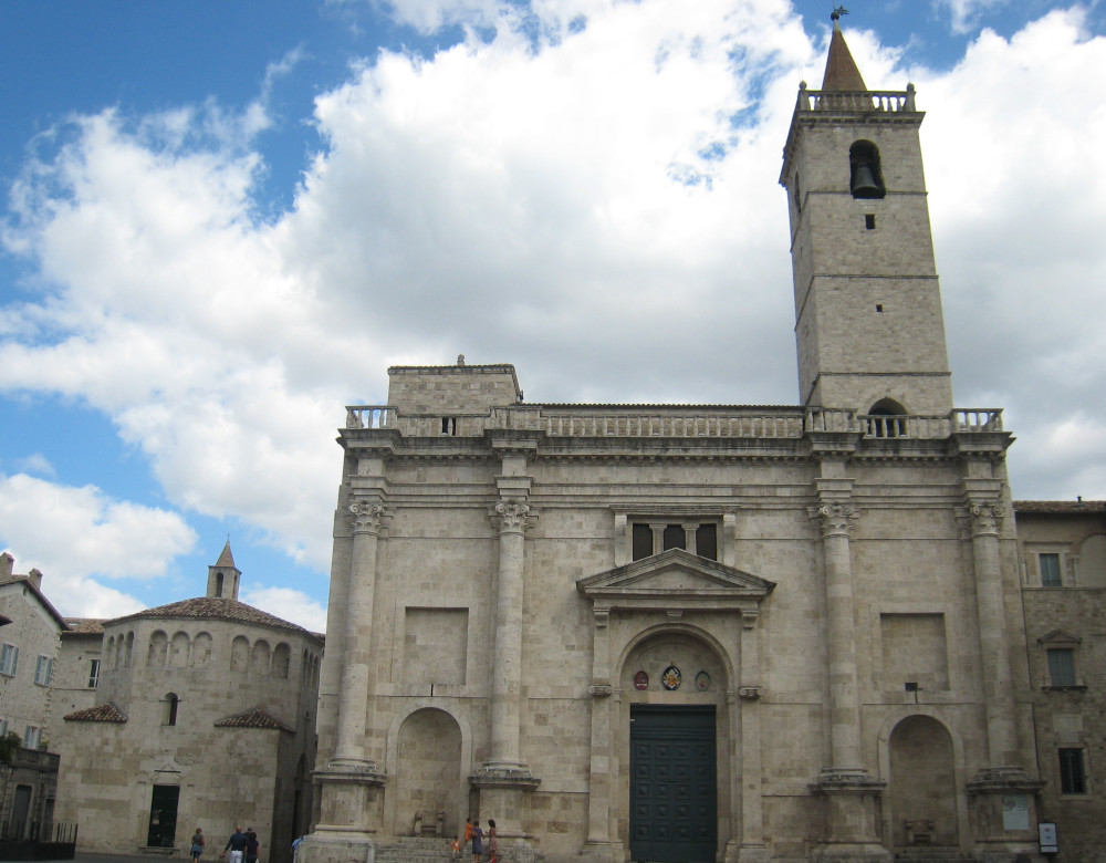 La Settimana Santa: news e variazioni negli orari delle Messe